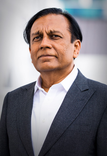 Dr. Ramesh Balakrishnan